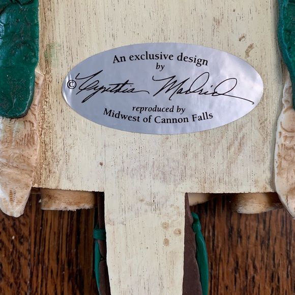 🐇 Cynthia Madrid Folk Art Rabbit - Picture 3 of 3